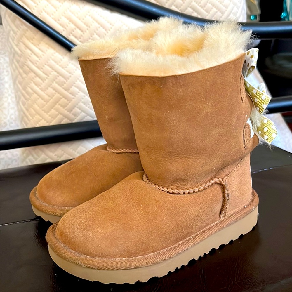 worn once , great condition. No box.